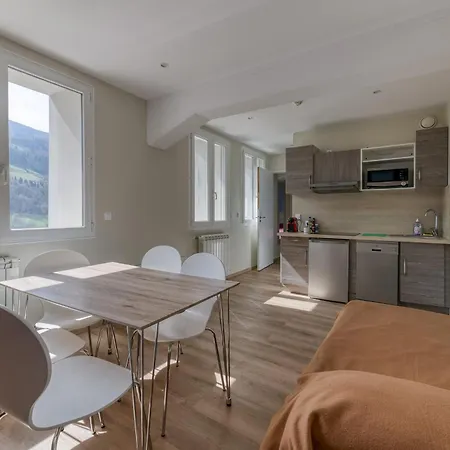 Aparthotel Logis Les Forges Arvillard