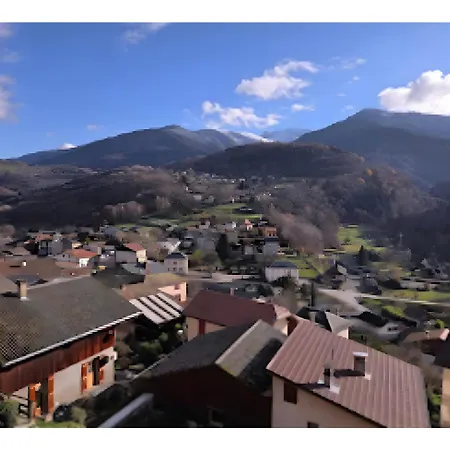 Logis Les Forges Apartment Arvillard