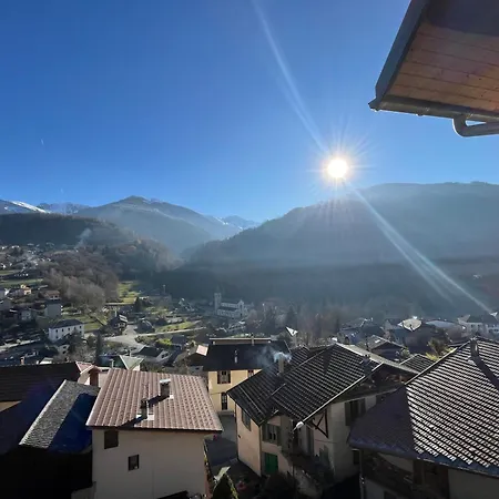 Aparthotel Logis Les Forges 2*