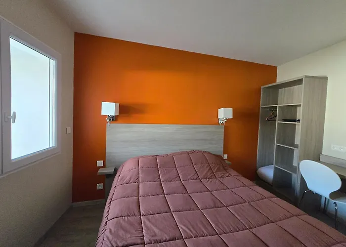 Logis Les Forges Lejlighedshotel 2*