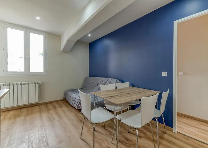 Lejlighedshotel Logis Les Forges 2*