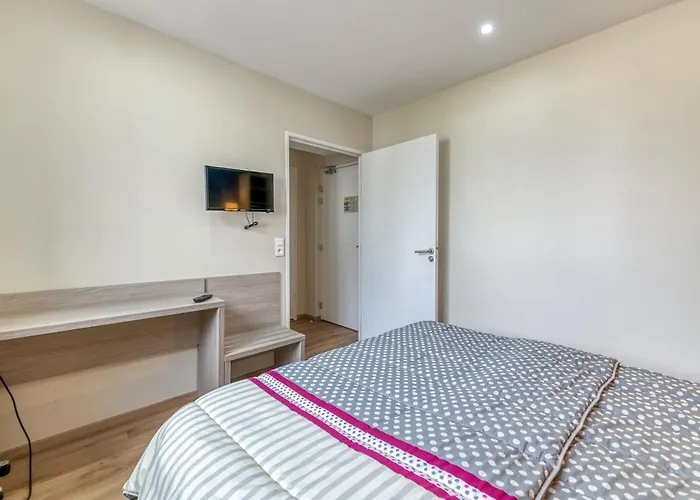 Logis Les Forges Lejlighedshotel 2*