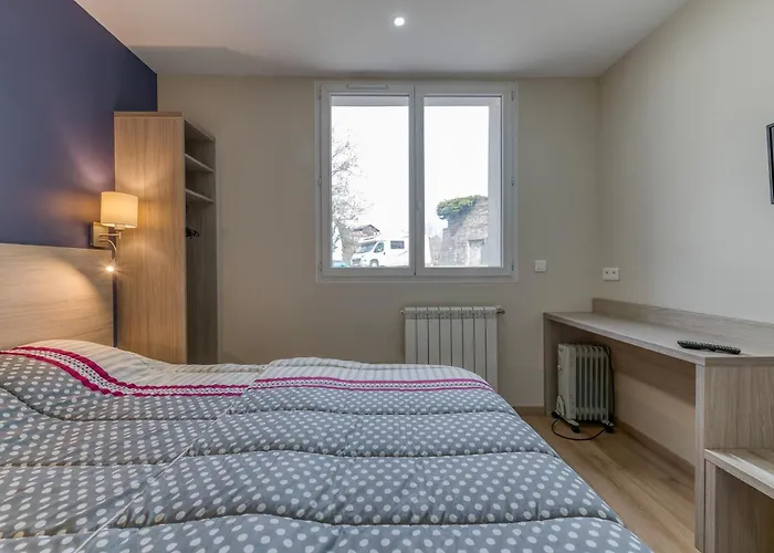 Lejlighedshotel Logis Les Forges Arvillard