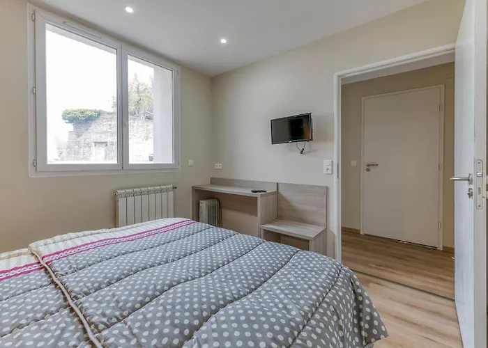Logis Les Forges Lejlighedshotel
